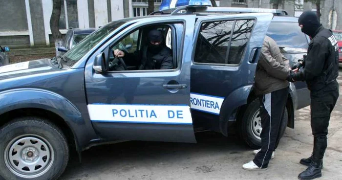 Suspecţii vor ajunge în faţa magistraţilor cu propunere de arestare preventivă