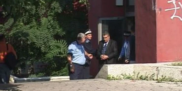 PIteşti UPDATE: Stoian şi Pieca află pe 30 septembrie dacă vor fi eliberaţi