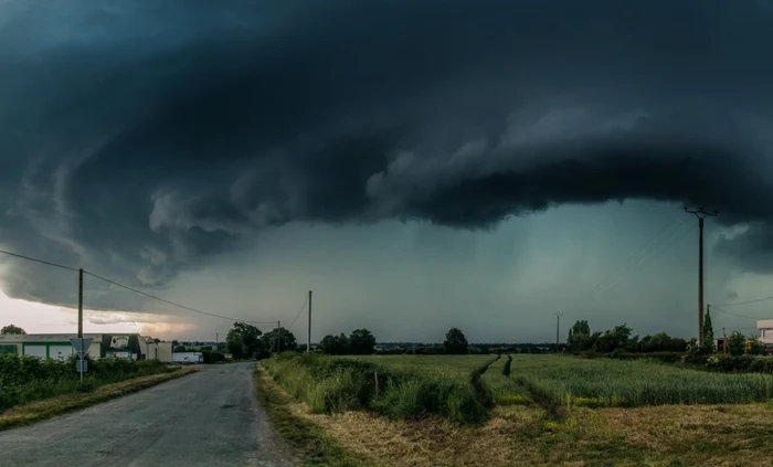 Furtuni și vijelii în mai multe zone ale țării FOTO: Arhivă, Adevărul