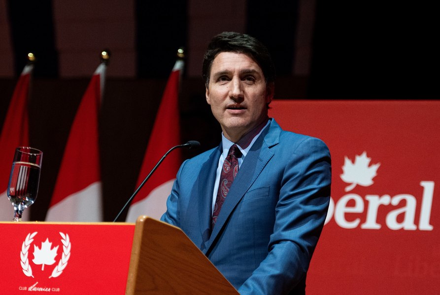 Guvernul lui Trudeau, în dificultate. Ministrul său de finanțe și mâna sa dreaptă și-a anunțat demisia 
