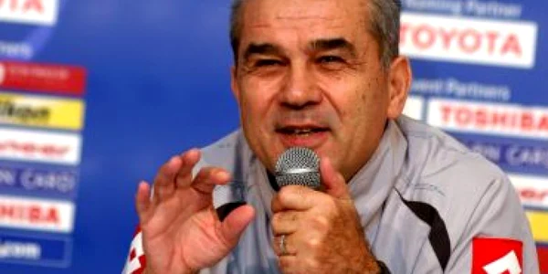 Iordănescu e nemulţumit de felul în care a jucat naţionala în repriza secundă