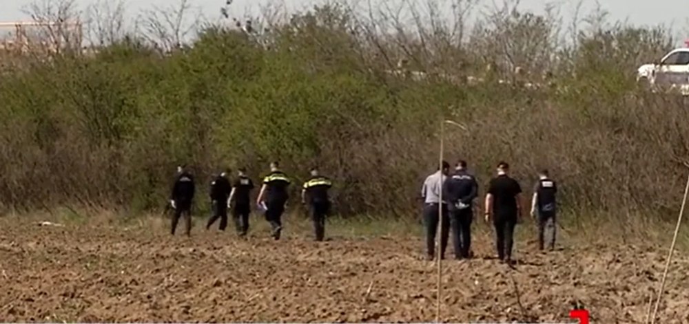 Cazul femeii tranșate, al cărei cadavru a fost găsit pe câmp. Ce au descoperit anchetatorii în casa suspectului de crimă