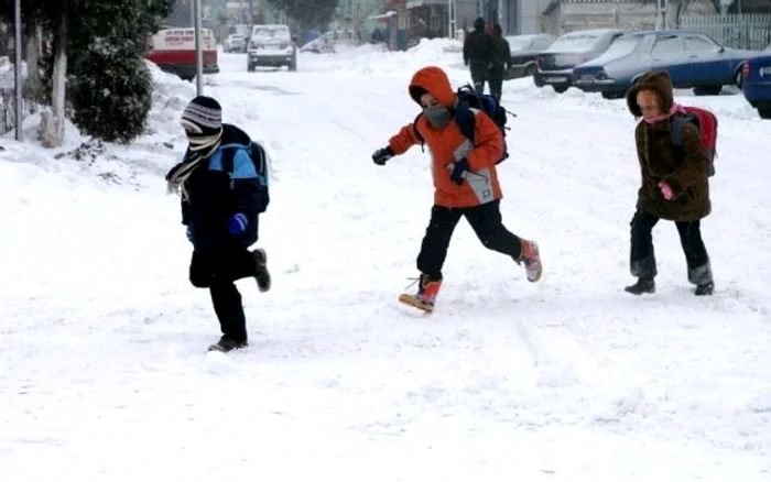 Şcolile sunt inchise vineri din cauza riscului epidemie de gripă. FOTO mangalianews.ro