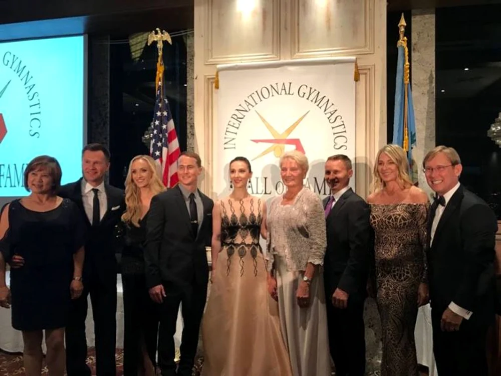 
    Andreea Raducan, alaturi de ceilalti mari campioni inclusi in Hall of FameFOTO: Facebook  
