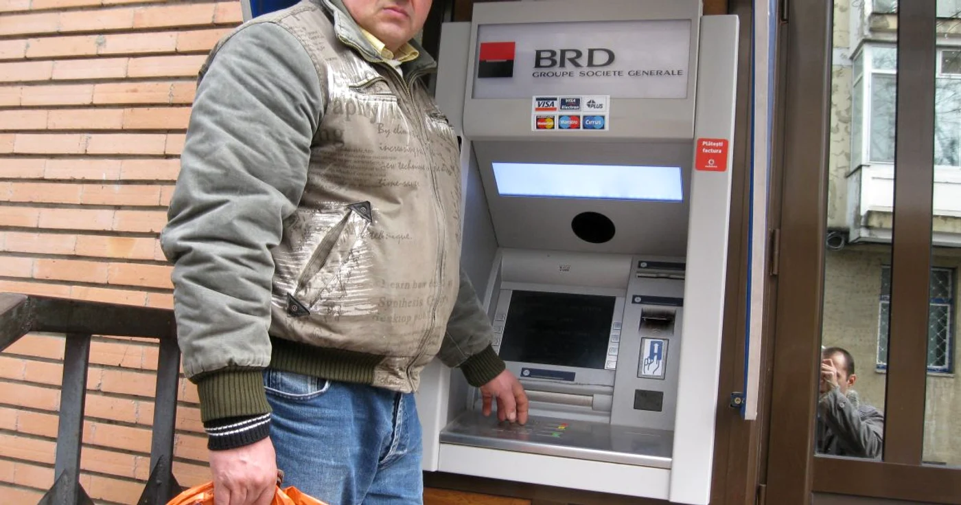 Ionel Borş a scos bani de la bancomat şi a intrat în probleme