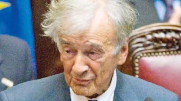 Elie Wiesel returnează Ungariei o înaltă distincţie după ceremoniile în onoarea lui Jozsef Nyiro jpeg