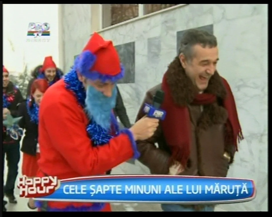 Becali, vizitat de echipa „Happy Hour”