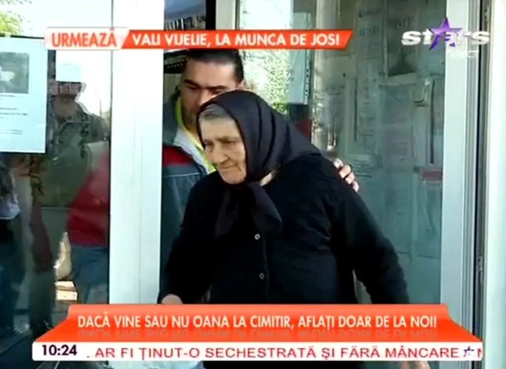 Anghelina Raiciu şi nepotul ei au ajuns dis de dimineaţă la mormântul Marioarei Zăvoranu pentru parastas