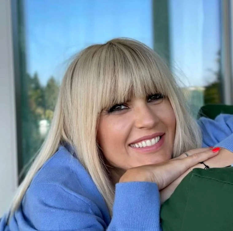 Elena Udrea în bleu jpg