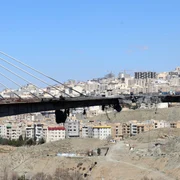 SUA au distrus cel mai înalt pod din Iran FOTO EPA EFE jpg