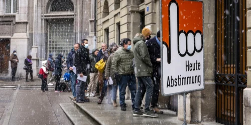 Referendum Elvetia privind permisul sanitar FOTO EPA-EFE