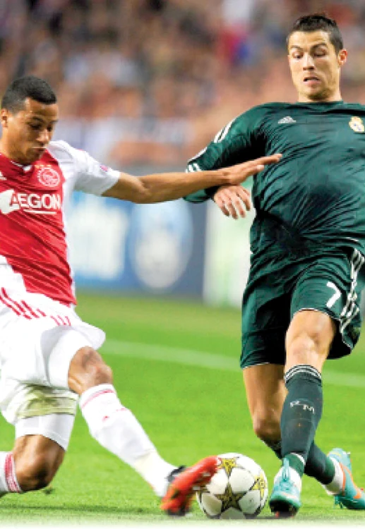 
    Cristiano Ronaldo  a strălucit la  Amsterdam  