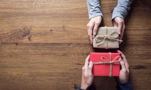 1 cadouri dr craciun 763172236 jpg jpeg