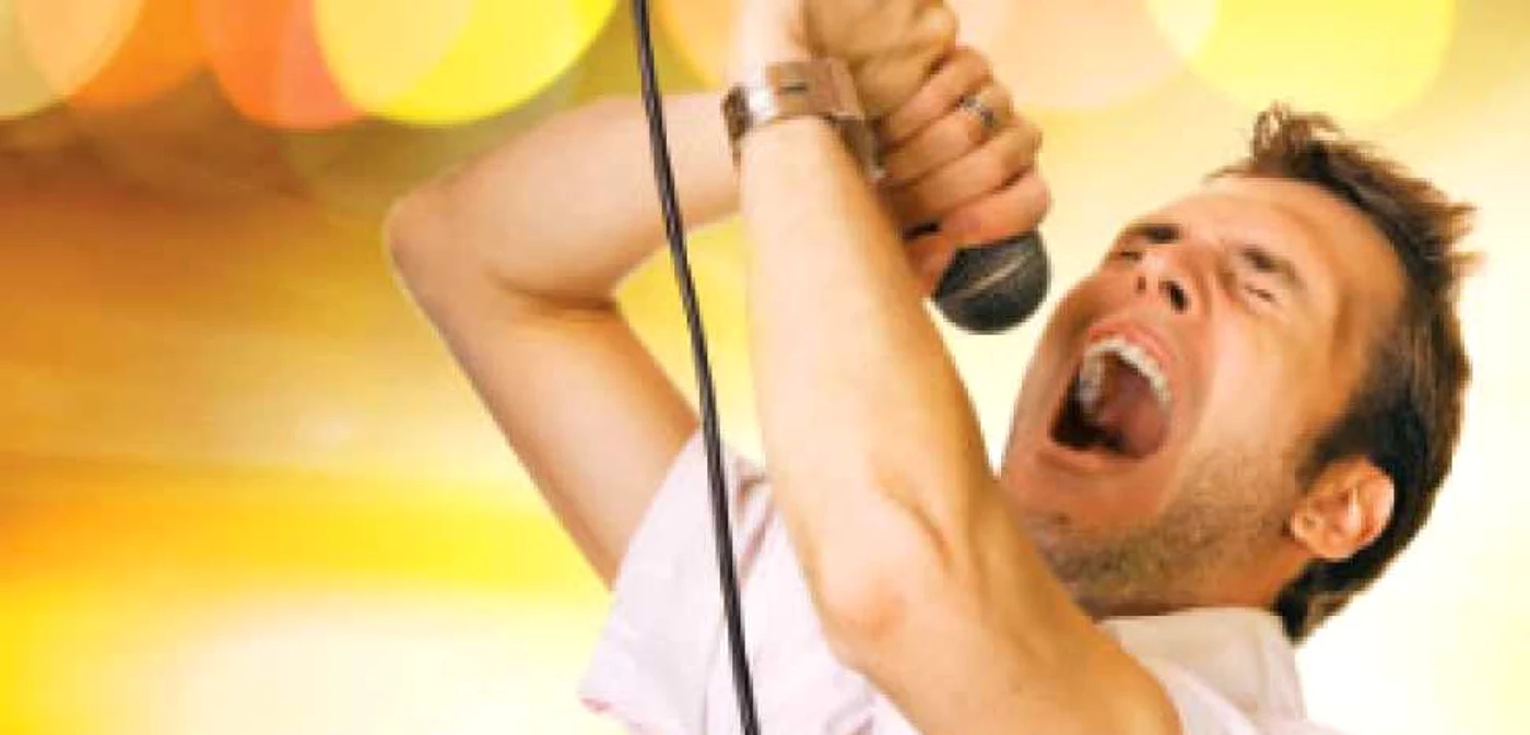 Karaoke trage să moară-Ştiri pe scurt