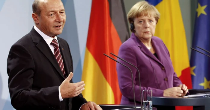  Cancelarul german Angela Merkel s-a întâlnit cu preşedintele Traian Băsescu, joi, la Berlin