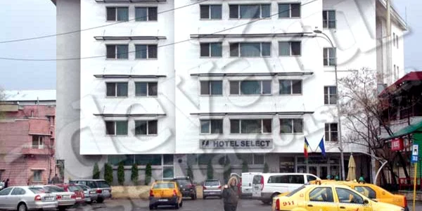 Lotul echipei constănţene de fotbal s-a cazat în două rânduri la hotelul Select de trei stele.