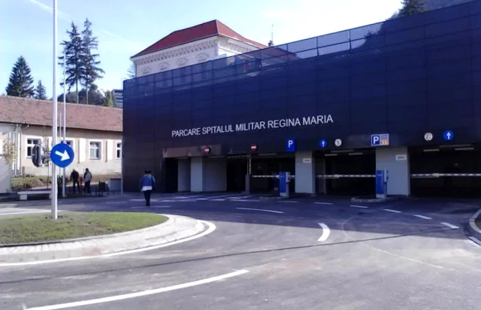 Parcarea de la SPitalul Regina Maria este inaugurată cu foarte mare întârziere