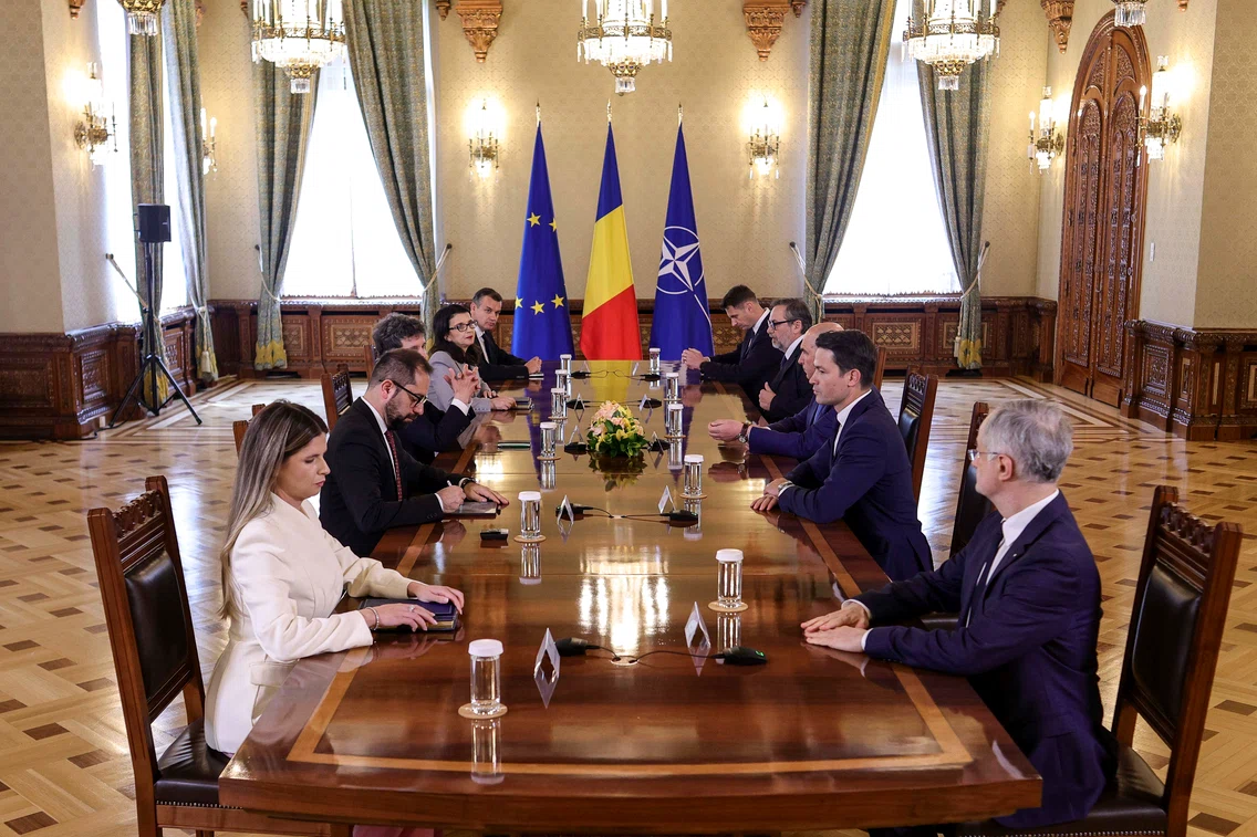 Consultări între președintele Nicușor Dan și reprezentanții PNL. FOTO: Inquam/Octav Ganea