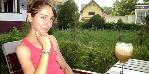 fata moarta