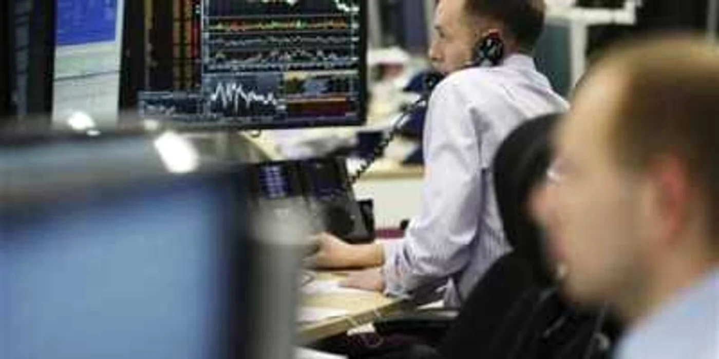 Investitorii au mizat pe măsurile de stimulare economică, dar autorităţile întârzie aceste decizii