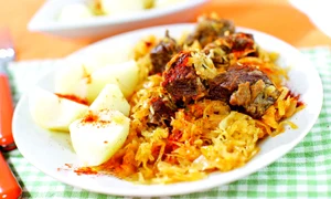 varza carne porc shutterstock 68872225 jpeg