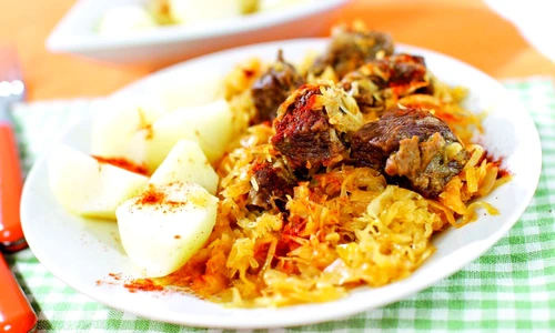 varza carne porc shutterstock 68872225 jpeg