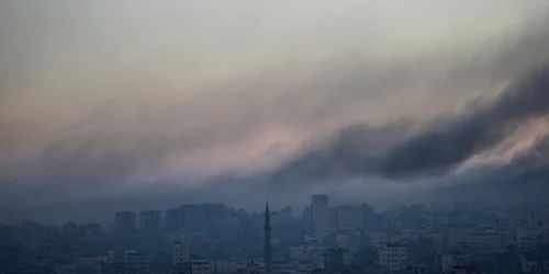 Israelul continuă să bombardeze Fășia Gaza FOTO EPA-EFE