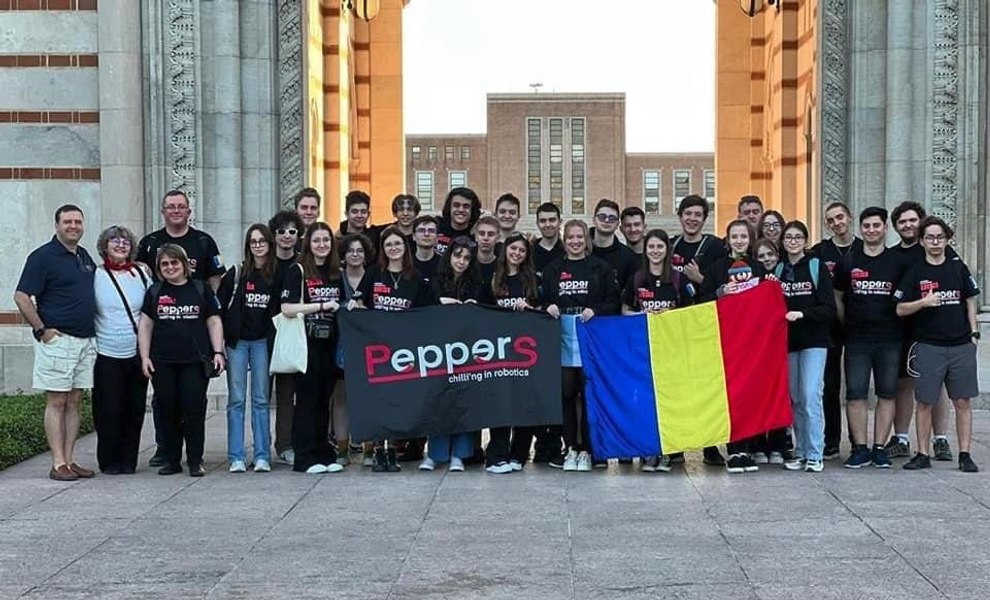 Viitorul roboticii din România se află la Iaşi. Performanţă remarcabilă obţinută de elevi
