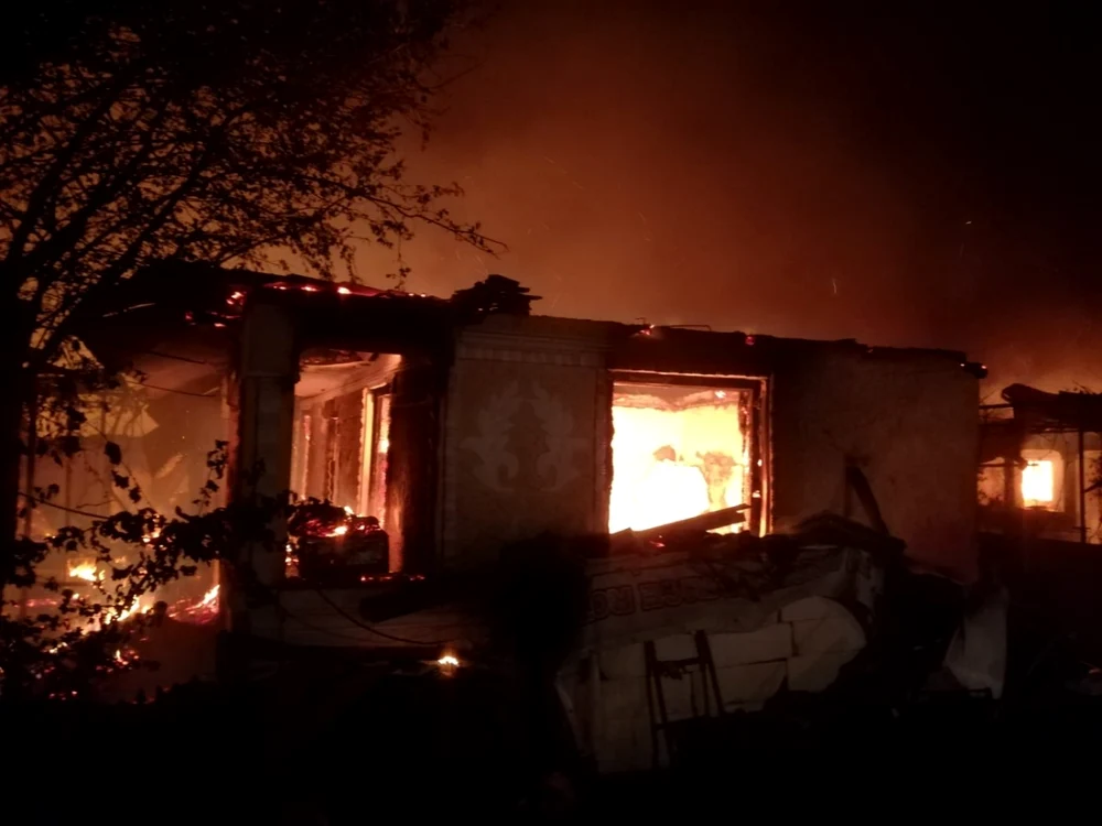 Bătrânul a ars de viu în propria locuinţă                                                                              FOTO: Arhivă