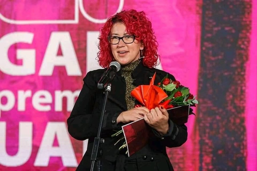O cunoscută profesoară din Iași s-a căsătorit cu un fost student. Ce diferență de vârstă există între ei