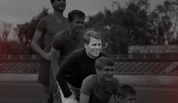 De frații Nunweiller se leagă porecla alb-roșilor (FOTO: Facebook)