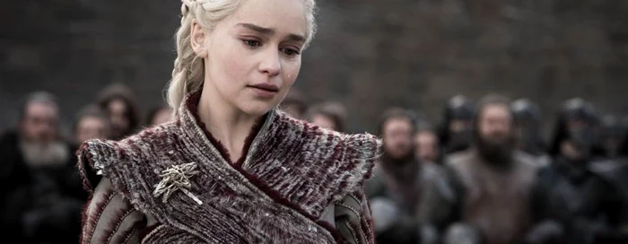 Emilia Clarke, într-o scenă din ultimul sezon Game of Thrones FOTO HBO