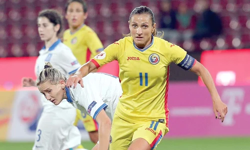 fotbal feminin 89151551515151 jpeg