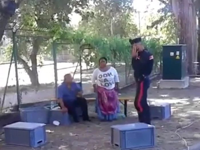 
    Acești ”turiști” spun că sunt români, iar Poliția italiană îi suspectează că au furat din casele în ruine din Amatrice  