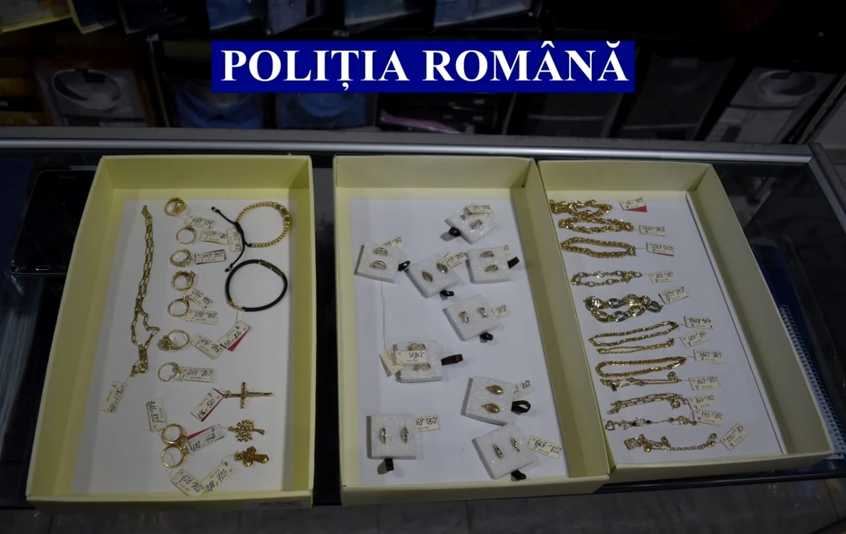 Bijuteriile nemarcate au fost confiscate FOTO IPJ Ialomiţa
