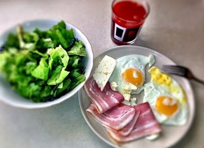 Mic dejun Victor Slav