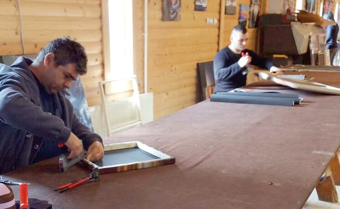 
    La fabrica din Râșnov lucrează 13 angajaţi  