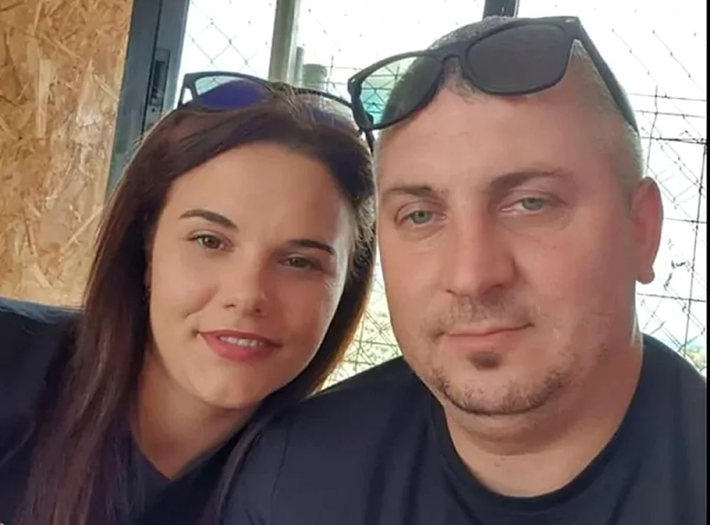 Ionela şi Costinel au fost cândva o familie fericită