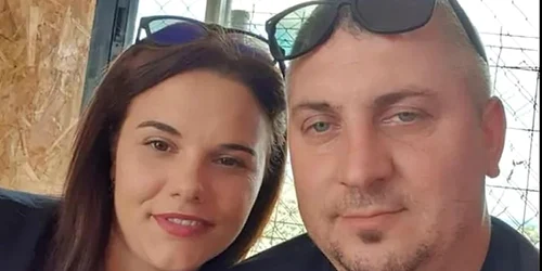 Ionela si Costinel din Spania 