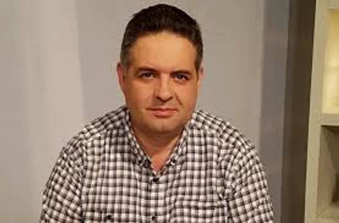 Dr. Gindrovel Dumitra