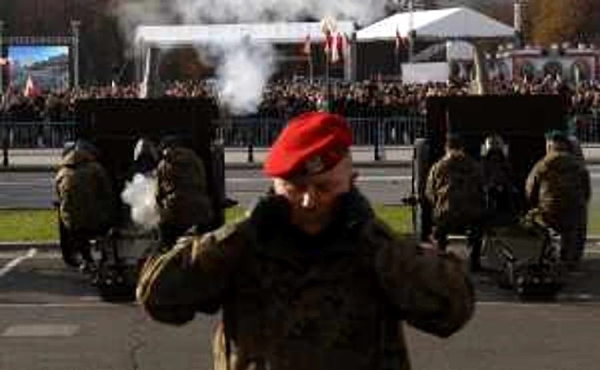 De Ziua Independenţei capitala Poloniei s-a transformat în câmp de luptă FOTO Reuters