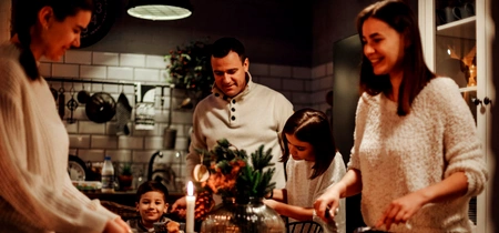 pregatiri sarbatori amenajare masa gasire cadouri 2223079881 jpg