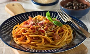 Bucatini all'amatriciana Pasta with bacon and tomato sauce Italian food jpeg