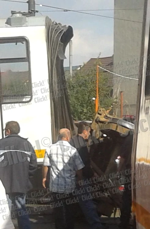 tramvai deraiat pe Calea Rahovei