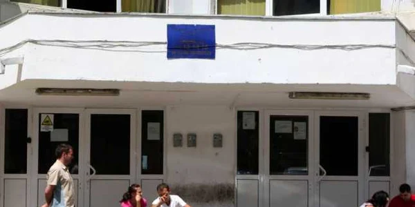 Stundenţii care stăteau în cămine fără forme legale au fost amendaţi