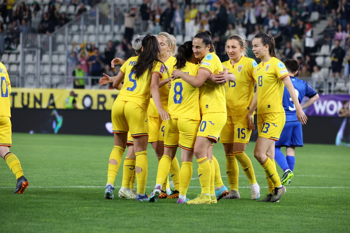 Nationala Feminina de Fotbal a Romaniei 1 optimized 3000 jpg