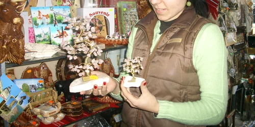 Vânzătorii spun că „Arborele vieţii“ aduce bunăstare