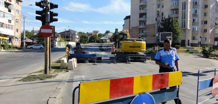 Intersecţia va fi închisă până pe 20 septembrie. Foto: Adevărul