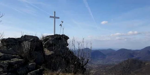 Săcărâmb conul vulcanic Calvaria mare foto Daniel Guţă ADEVĂRUL