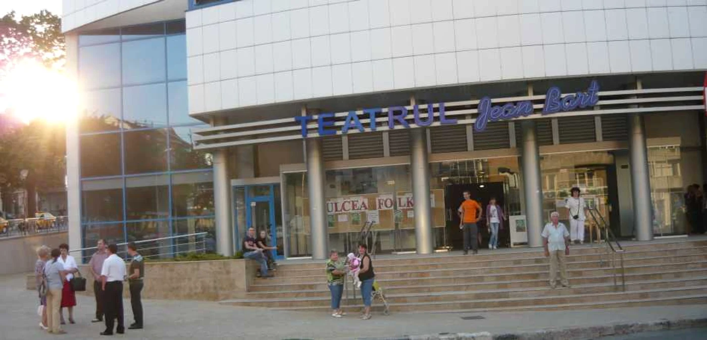 Premieră la Teatrul Jean Bart